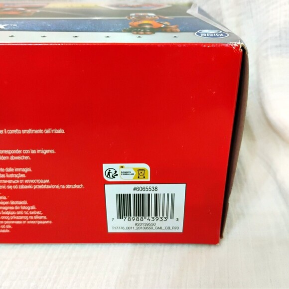 Paw Patrol Big Truck Pups Zuma Transforming Rescue Truck and Action Figure NEW - Picture 6 of 7